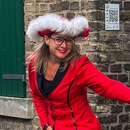 Zu sehen sind Patty Burgunder (links im Bild) und Anja Kranz (rechts) des Beueler Damenkomittees.