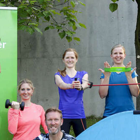 Workout mit dem Original Bootcamp in den Bonner Rheinauen.