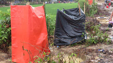 Die provisorischen Toiletten.