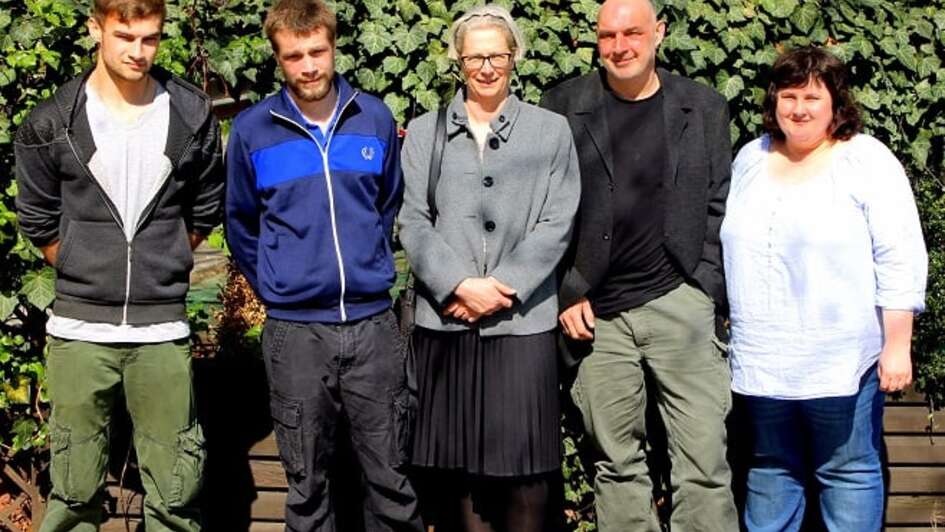 Die Mitglieder der AG Artikel 25