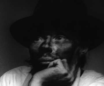 Fotografie, als Auflage, Digitalprint auf Baryt-Papier von Bernd Jansen: Joseph Beuys (aus »1a gebratene Fischgräte_Freitagsobjekt«), 2017