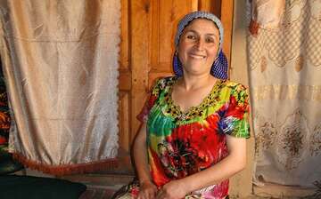 Rukia Nazarowa setzt sich für Frauen und Mädchen ein