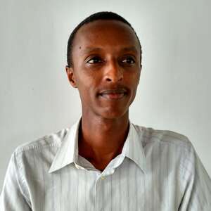 Porträt: Oliver Makambira 