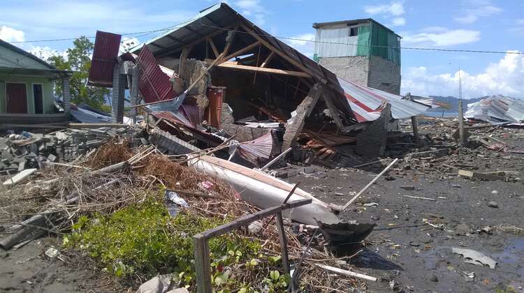 Ein zerstörtes Haus.