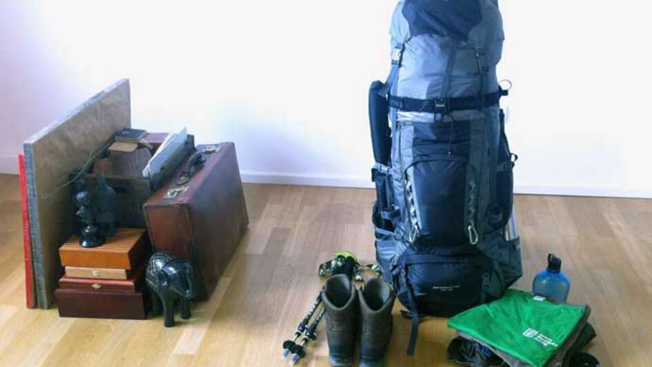 Der gepackte Rucksack steht im Zimmer von Ronny Lasner 