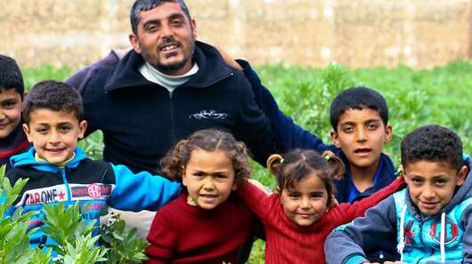 Amar Homede und Kinder 