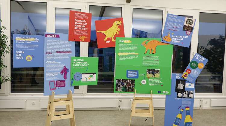 Info-Poster zum Thema Wasser