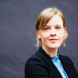 Portrait-Foto von Lena Binder.