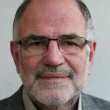 Portrait-Foto von Alan Matthews.