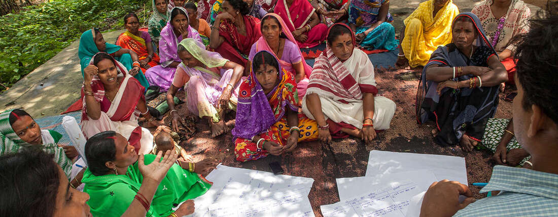 Frauengruppe der Women's Federation in Jharkand, Indien