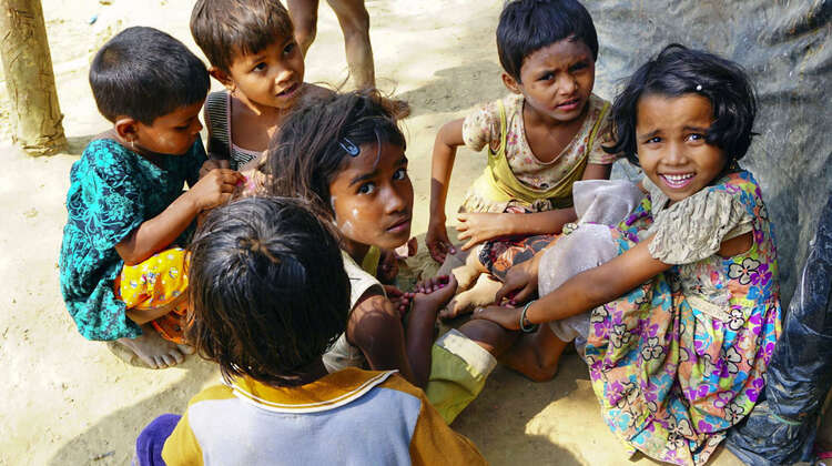 Geflüchtete Kinder in Bangladesch